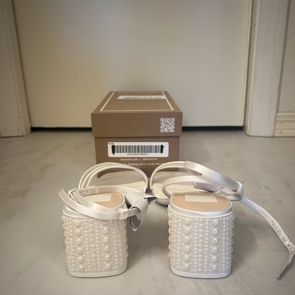 Dolce Vita Pearl Heels - Picture 3 of 6